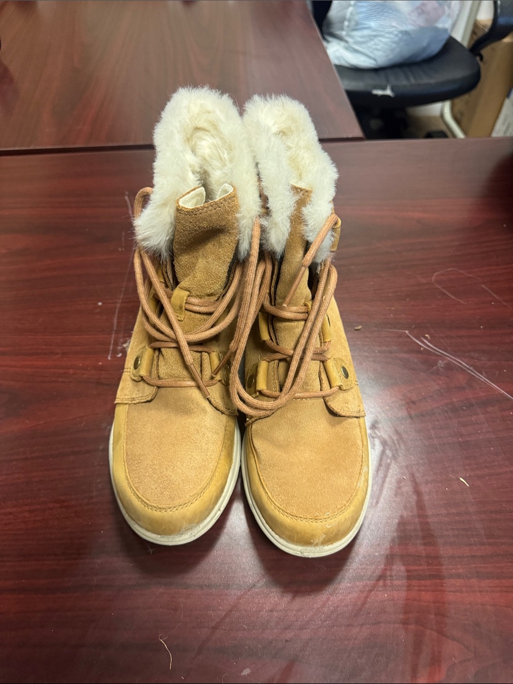 Sorel Women’s Tan Suede Lace-Up Winter Boots with Shearling Collar